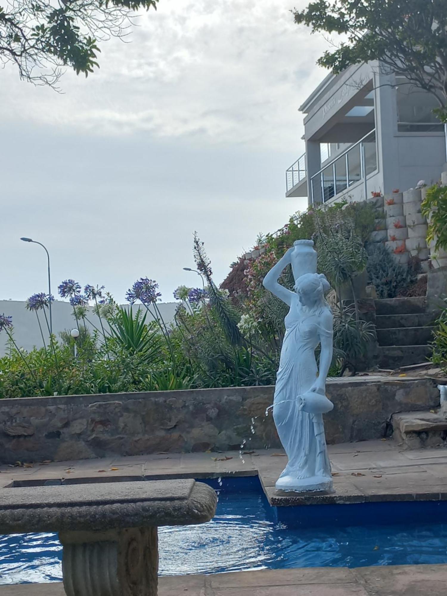 Phoenix Lodge And Waterside Accommodation 克尼斯纳 外观 照片