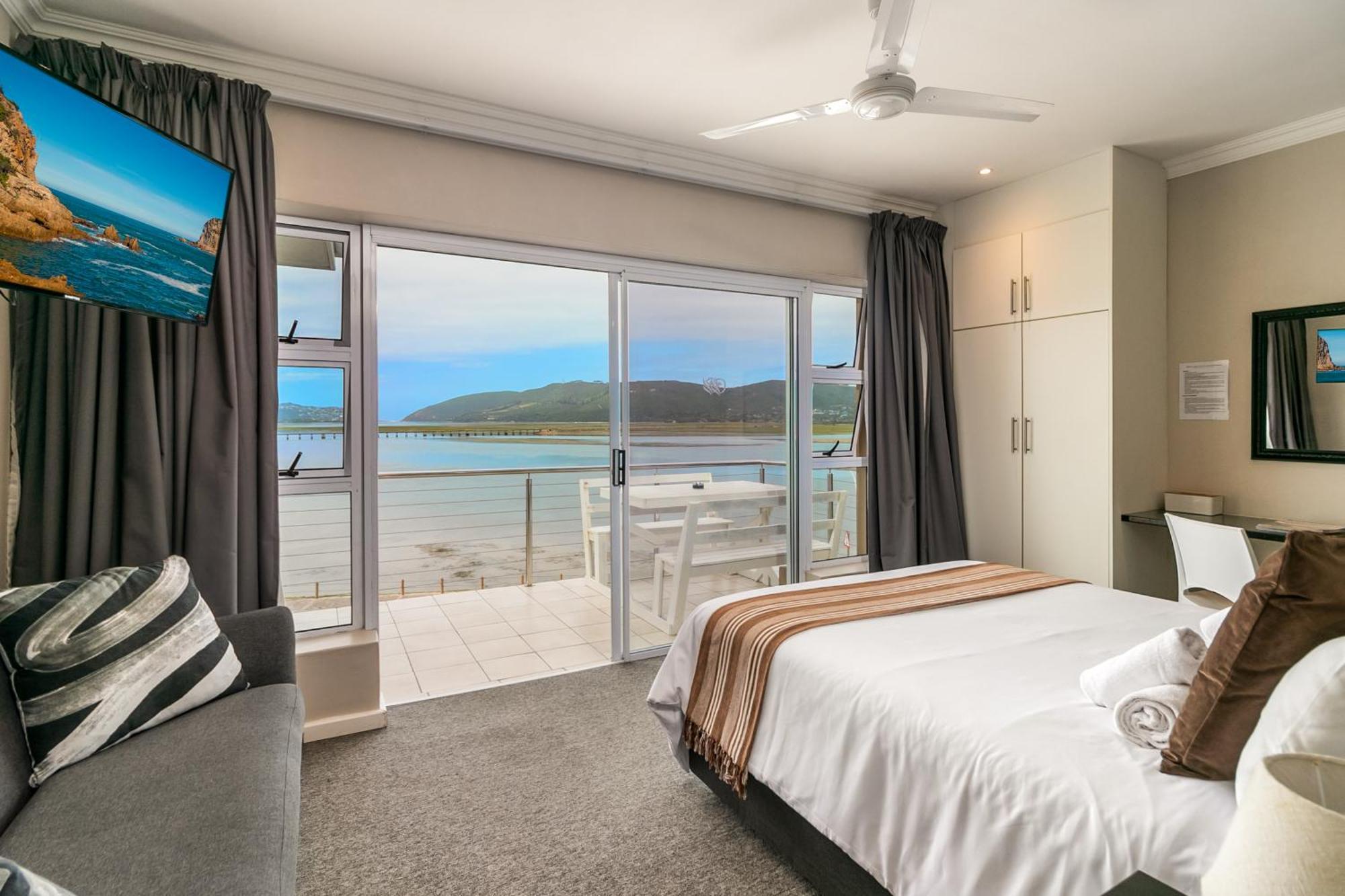 Phoenix Lodge And Waterside Accommodation 克尼斯纳 外观 照片